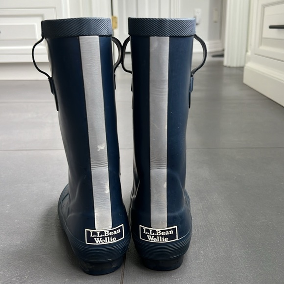 L.L. Bean navy blue kids Wellie boot with reflective stripe size 1 - Picture 2 of 5